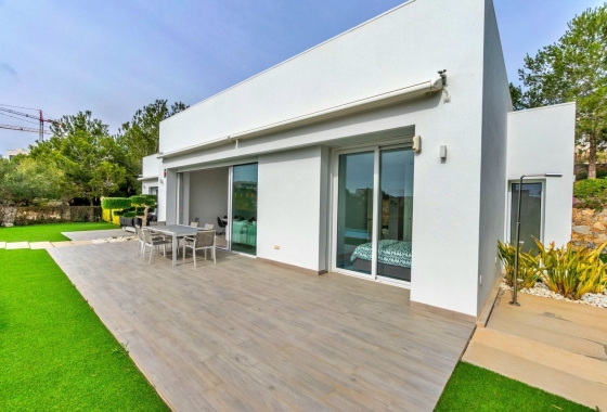 Resale - Villa - Orihuela - Las Colinas Golf