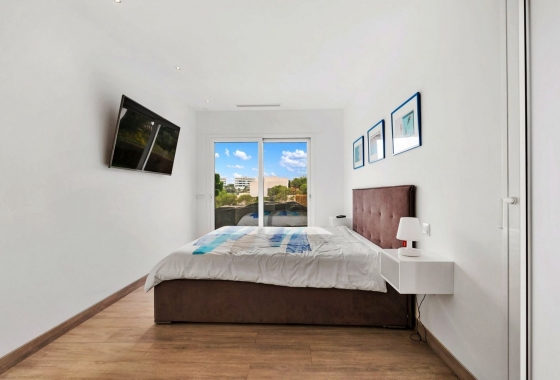 Resale - Villa - Orihuela - Las Colinas Golf