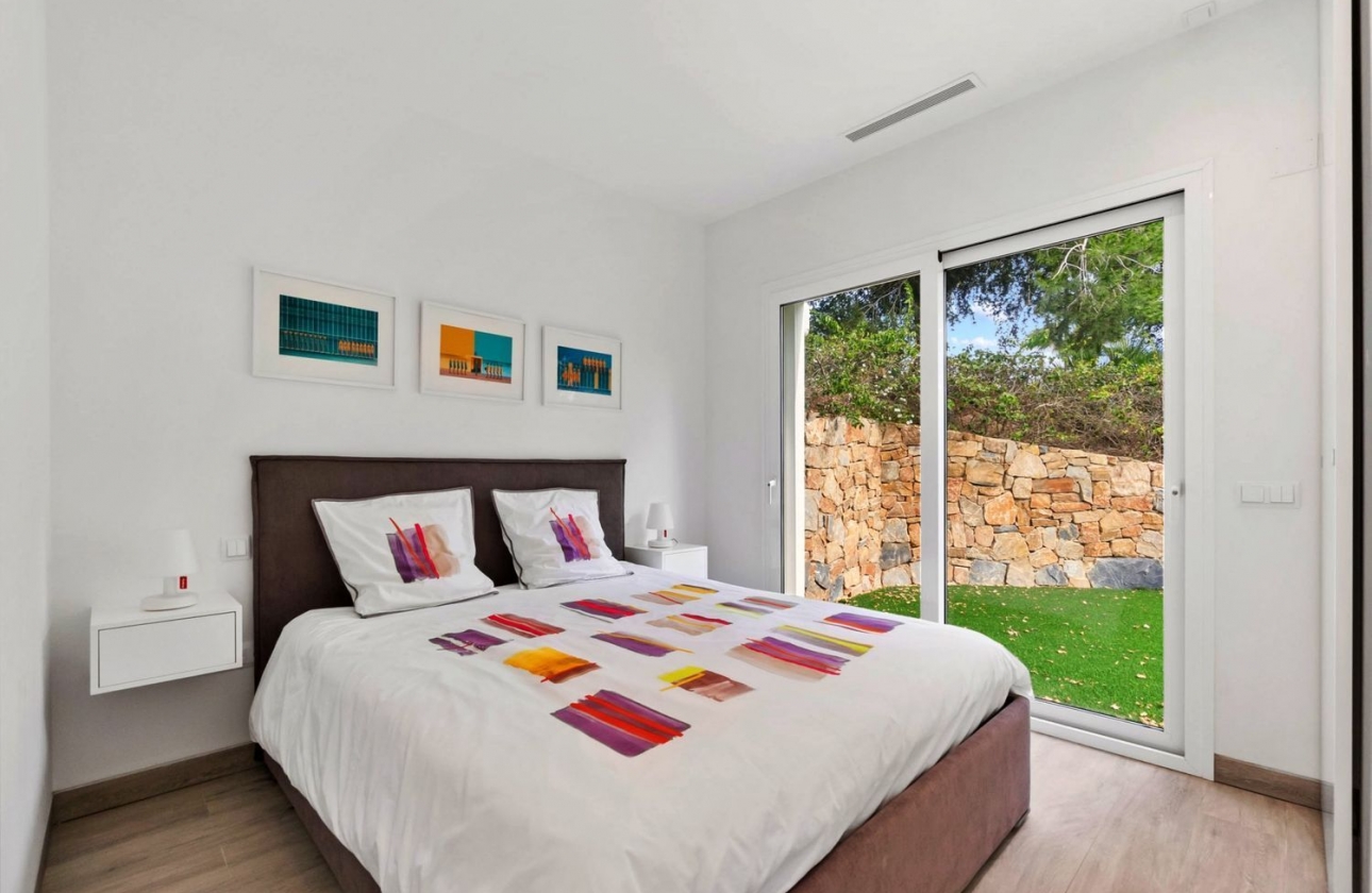 Resale - Villa - Orihuela - Las Colinas Golf