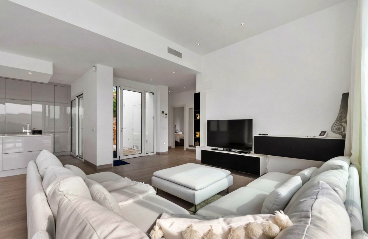 Resale - Villa - Orihuela - Las Colinas Golf