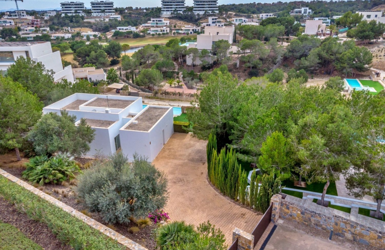 Resale - Villa - Orihuela - Las Colinas Golf