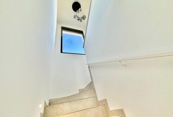 Resale - Villa - Orihuela - Las Colinas Golf