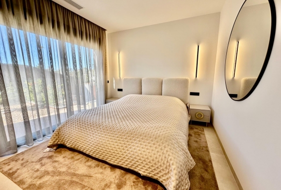 Resale - Villa - Orihuela - Las Colinas Golf