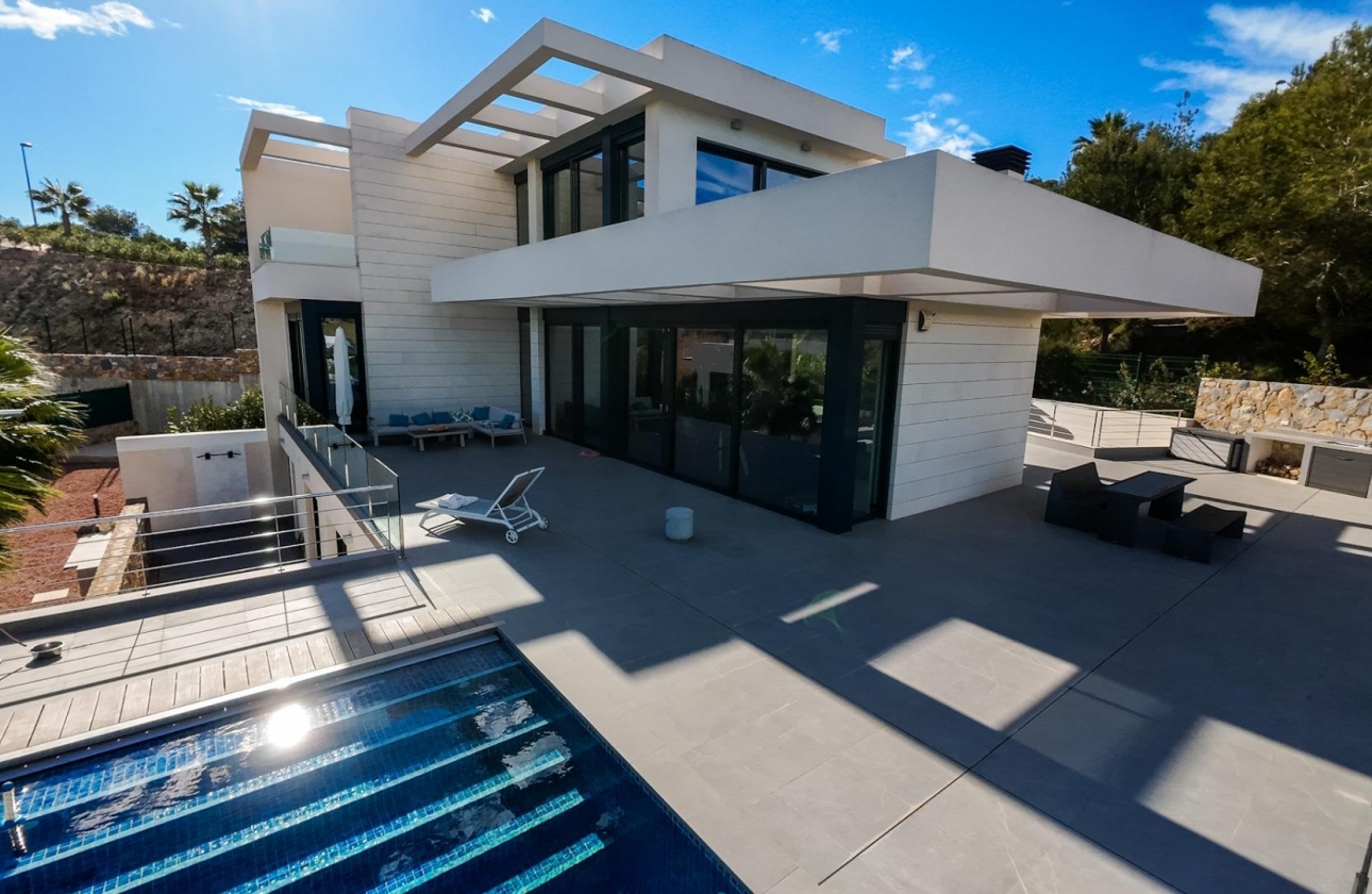 Resale - Villa - Orihuela - Las Colinas Golf