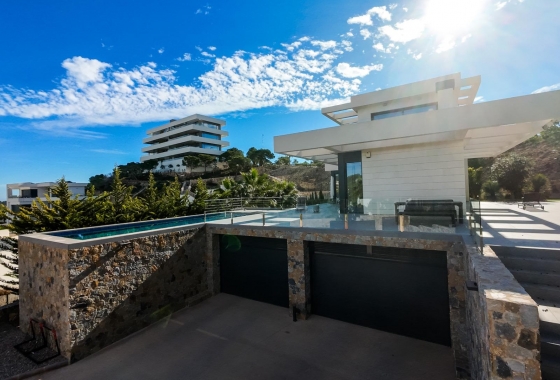 Resale - Villa - Orihuela - Las Colinas Golf