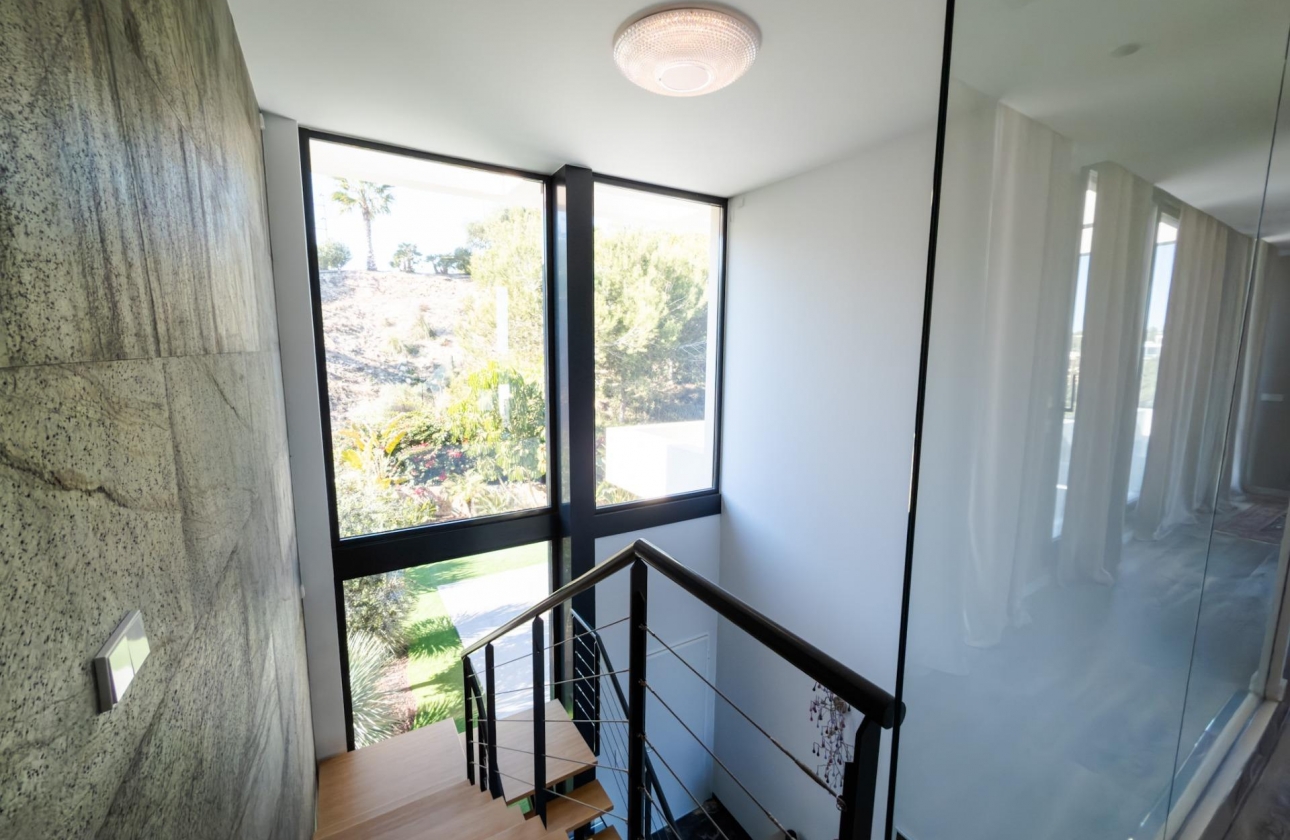 Resale - Villa - Orihuela - Las Colinas Golf