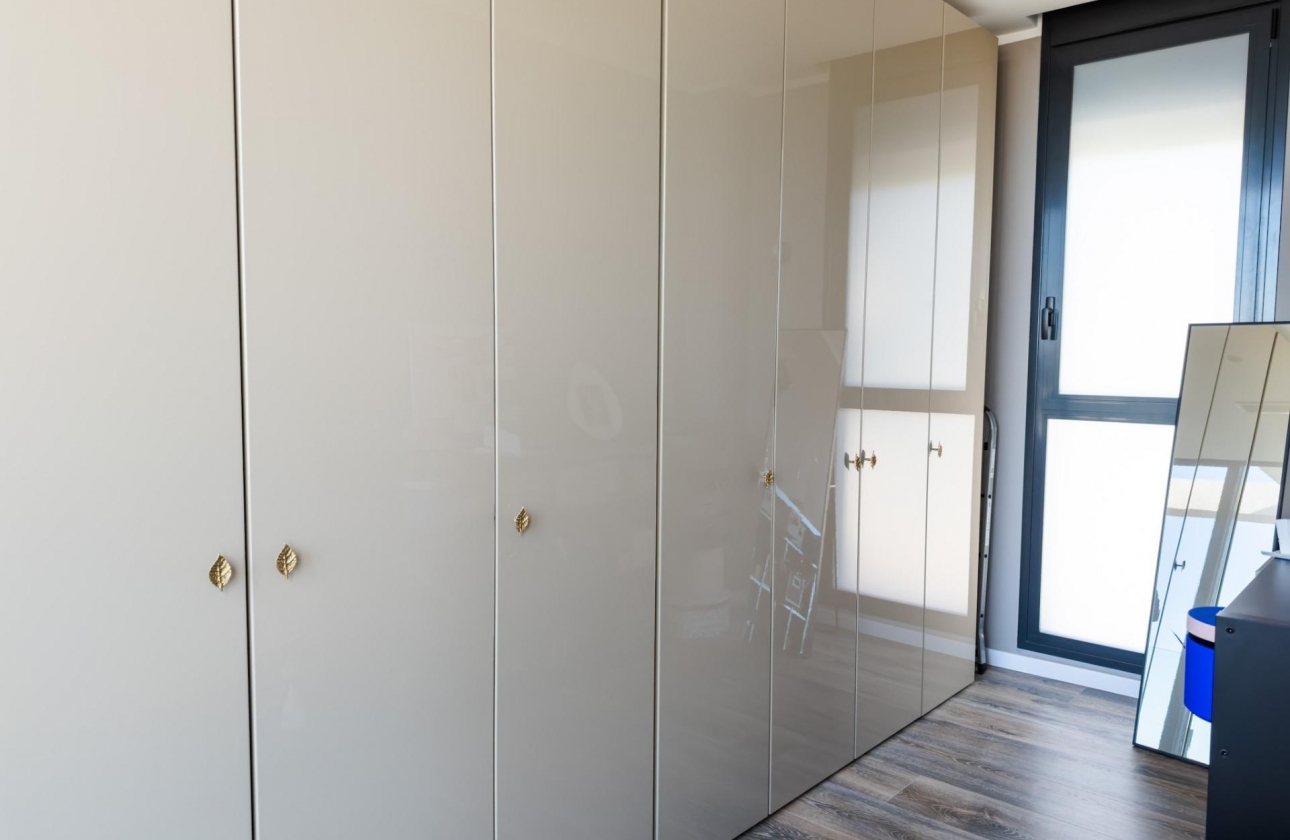 Resale - Villa - Orihuela - Las Colinas Golf