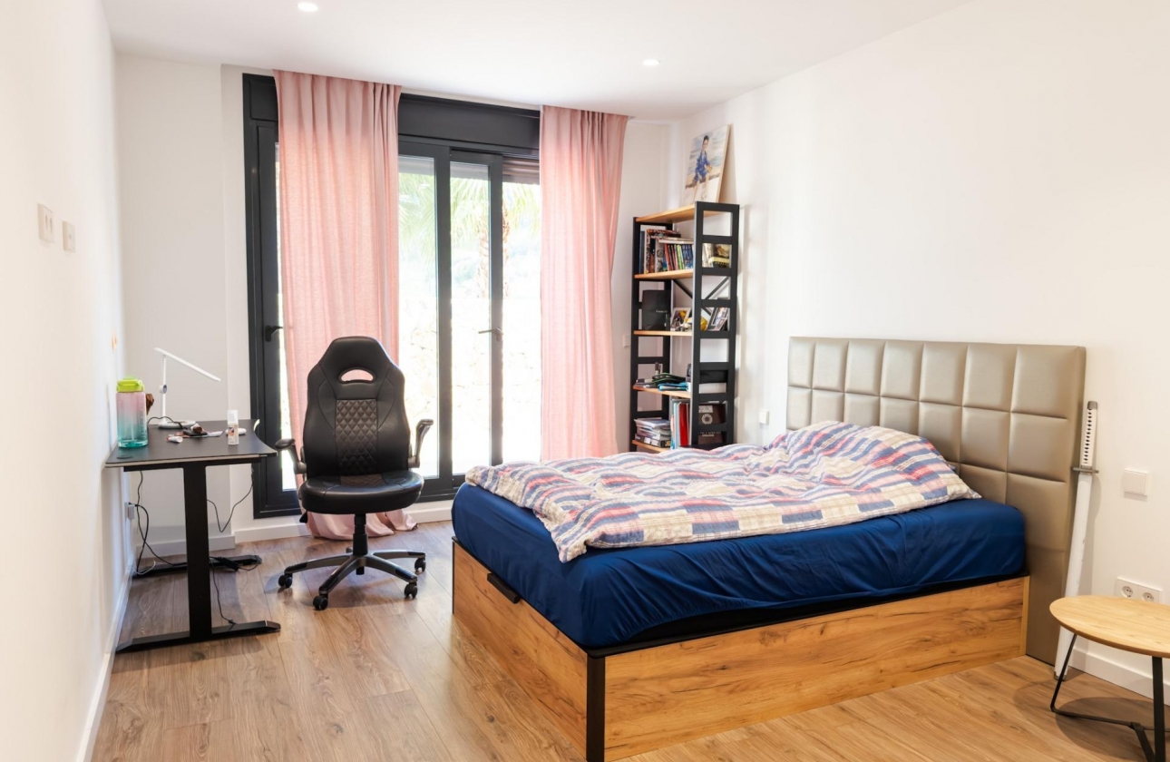 Resale - Villa - Orihuela - Las Colinas Golf