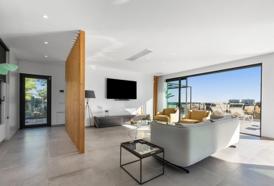 Resale - Villa - Orihuela - Las Colinas Golf