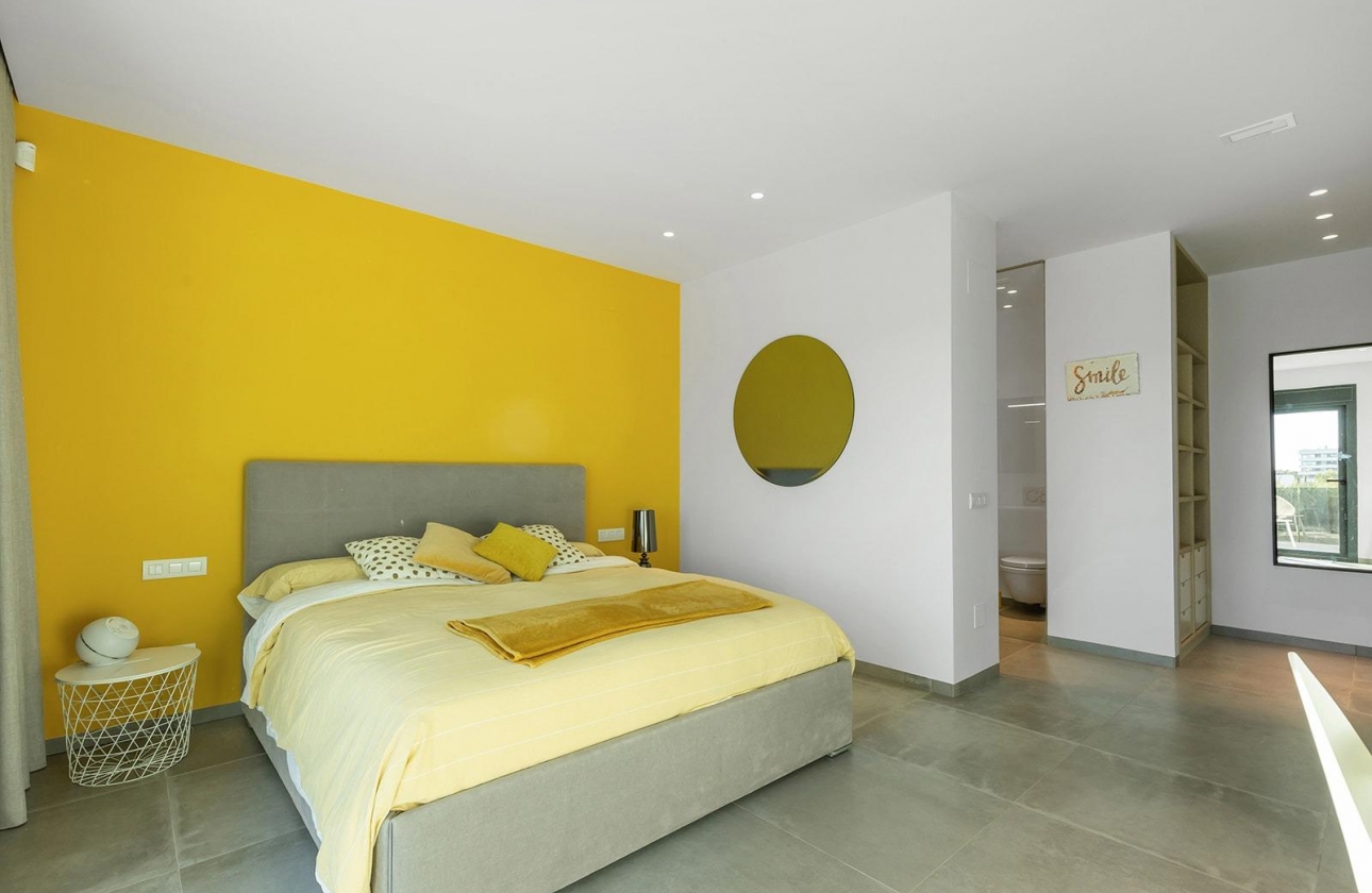 Resale - Villa - Orihuela - Las Colinas Golf