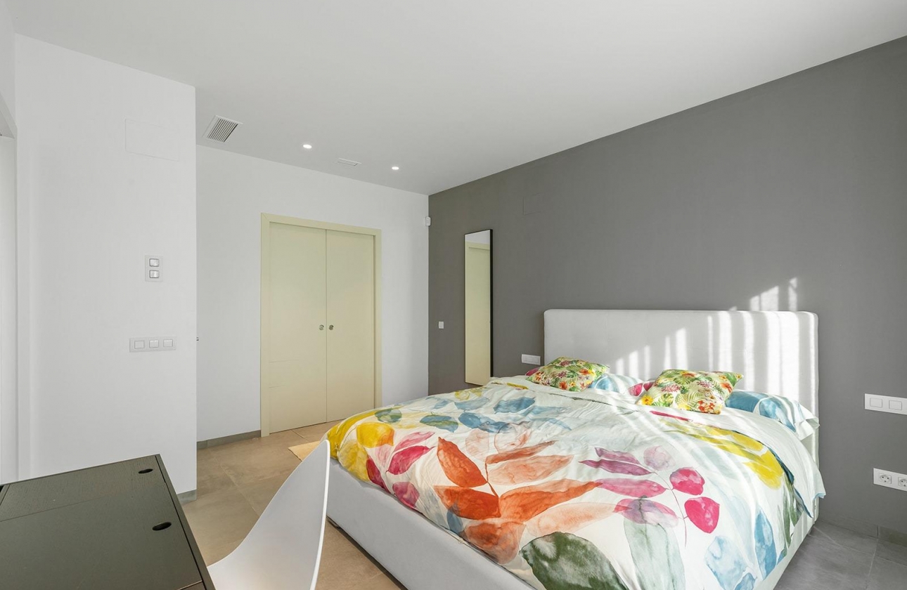 Resale - Villa - Orihuela - Las Colinas Golf