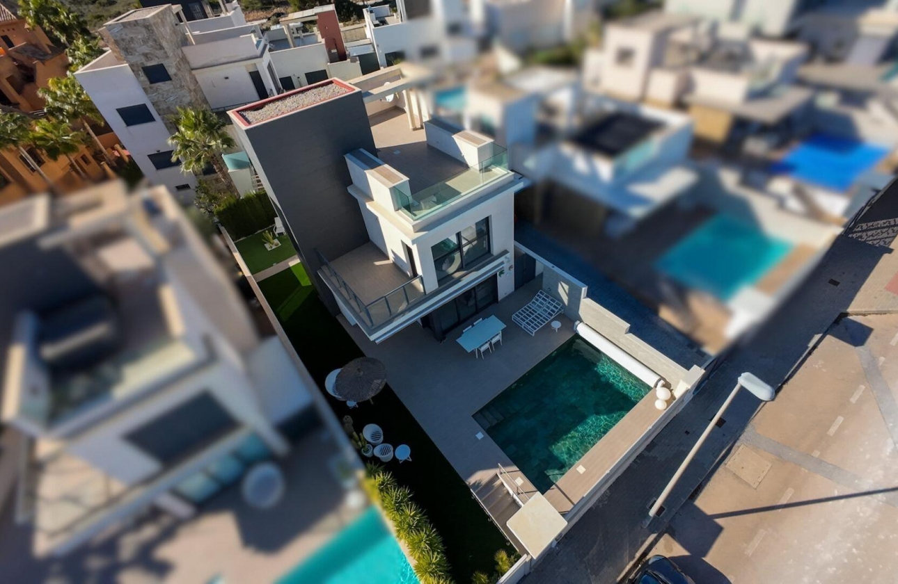 Resale - Villa - San Miguel de Salinas - Bellavista