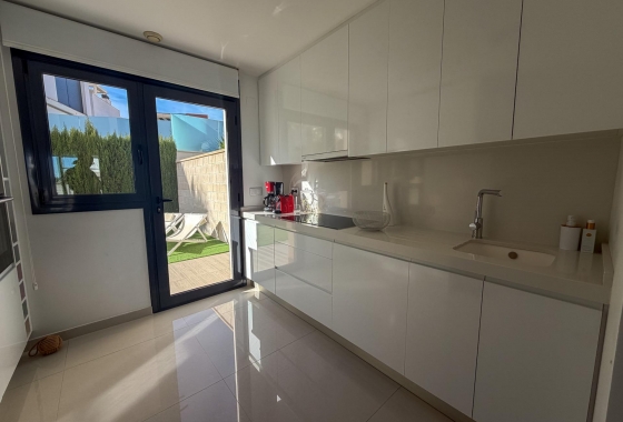 Resale - Villa - San Miguel de Salinas - Bellavista