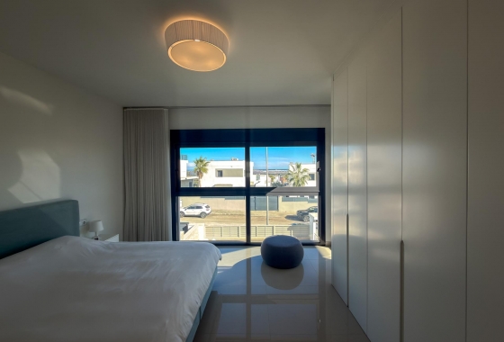 Resale - Villa - San Miguel de Salinas - Bellavista