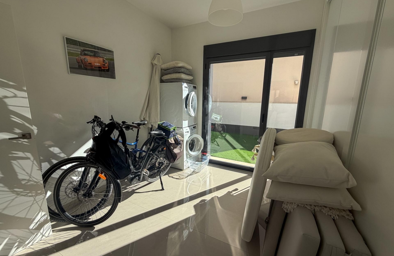 Resale - Villa - San Miguel de Salinas - Bellavista