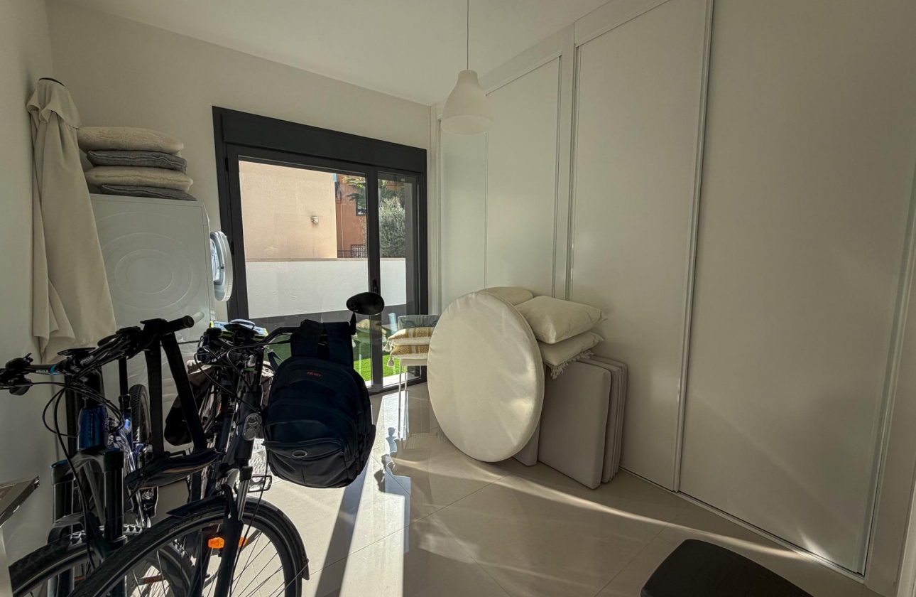 Resale - Villa - San Miguel de Salinas - Bellavista