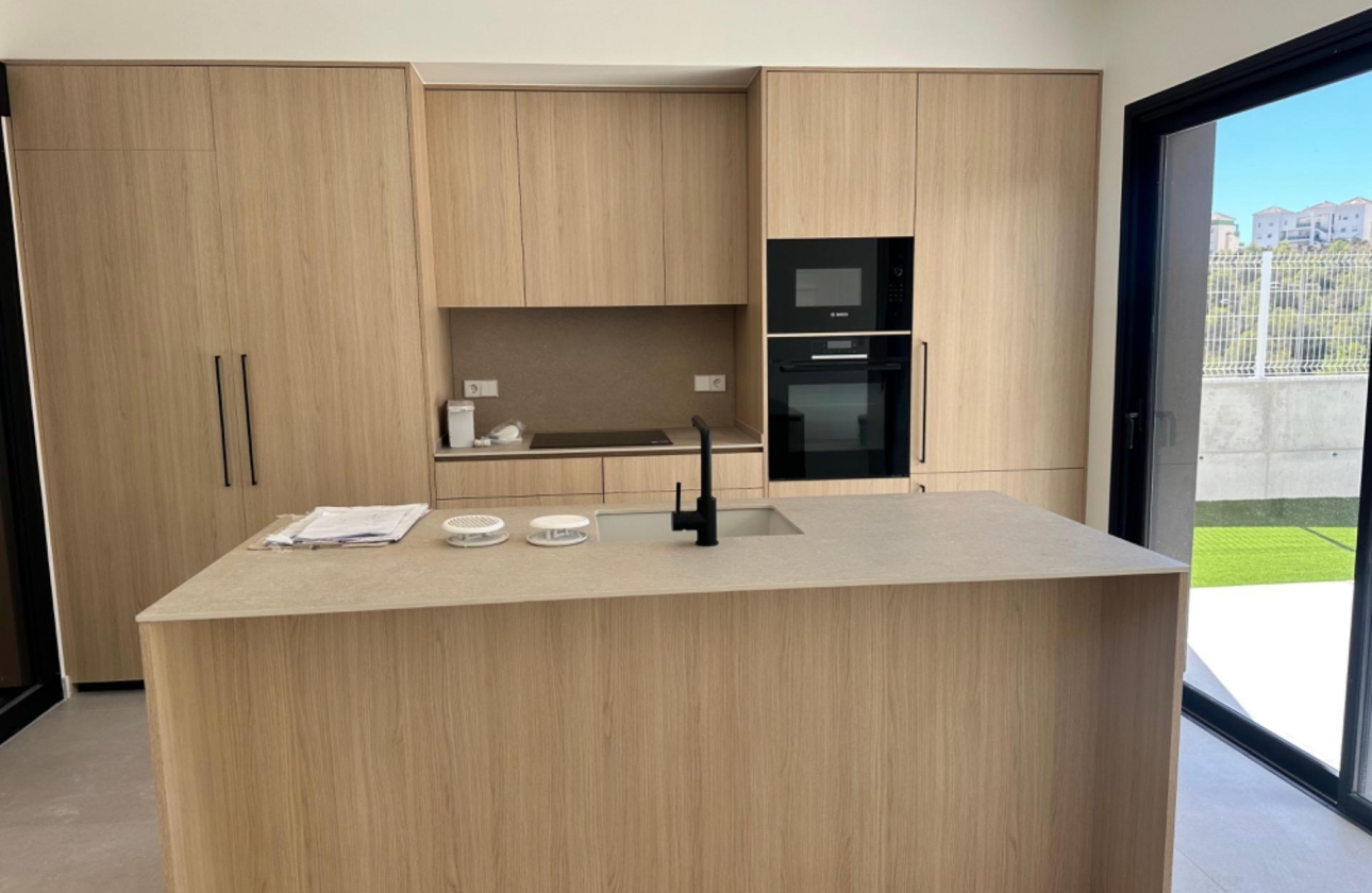 Resale - Villa - Finestrat - Alicante