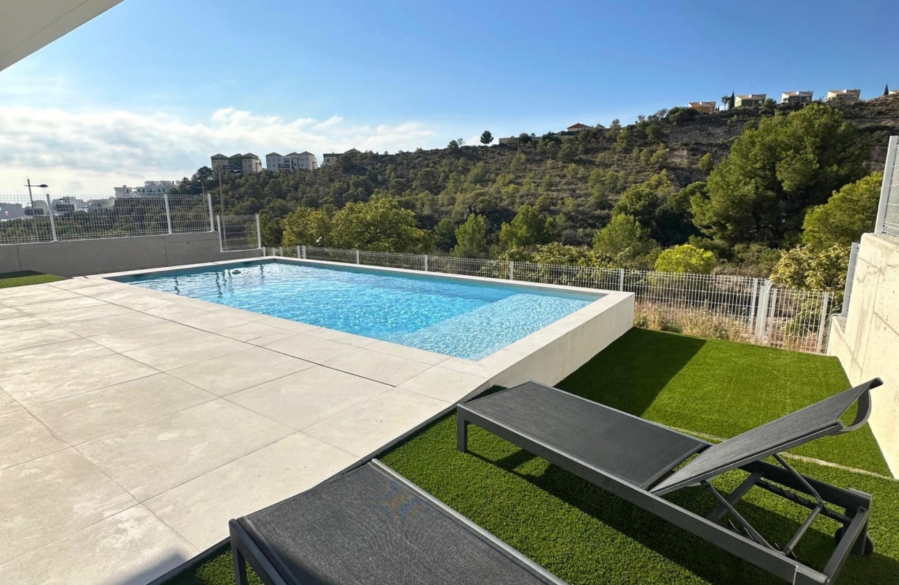 Resale - Villa - Finestrat - Alicante