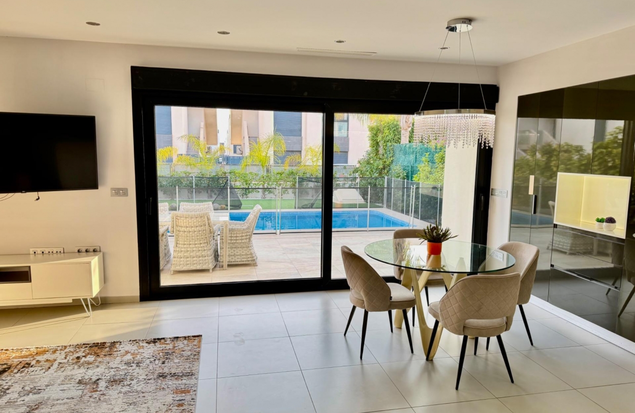 Resale - Villa - Rojales - Cuidad Quesada