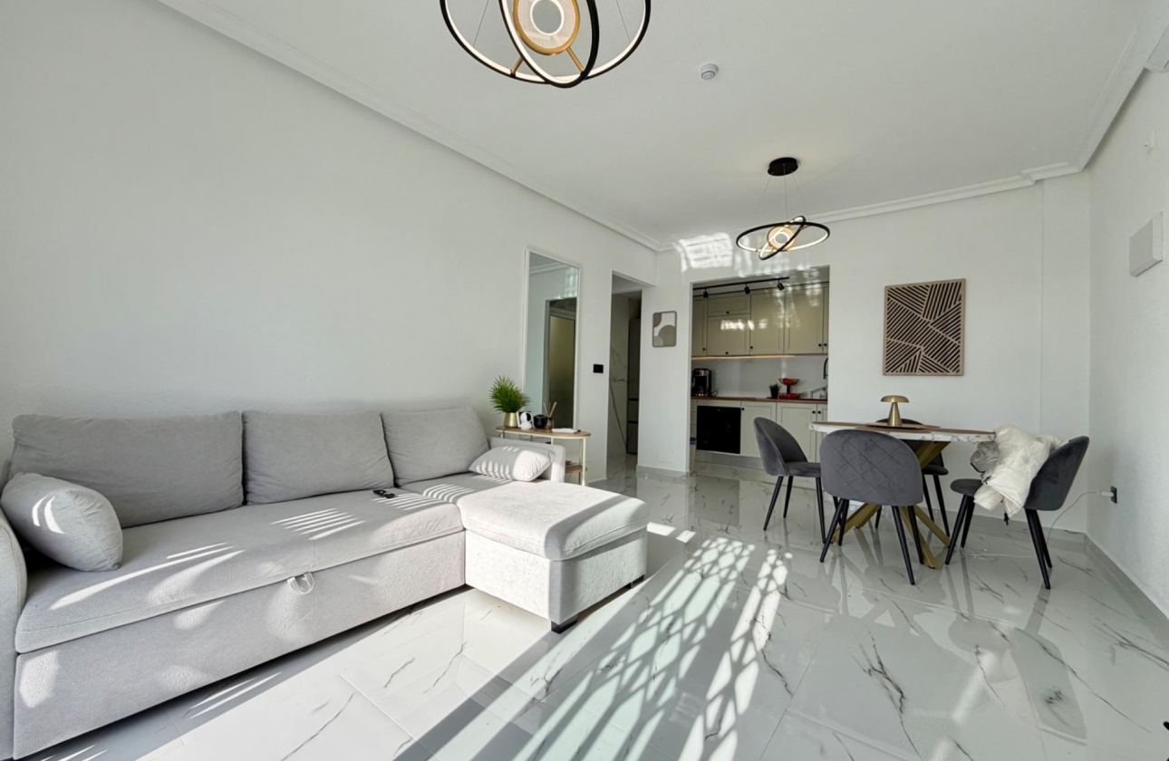 Resale - Apartment - Orihuela Costa - Playa Flamenca Norte