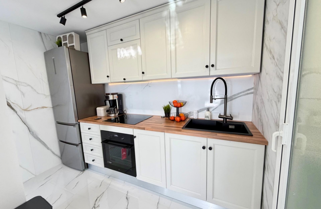 Resale - Apartment - Orihuela Costa - Playa Flamenca Norte