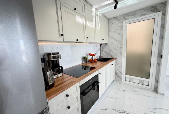 Resale - Apartment - Orihuela Costa - Playa Flamenca Norte