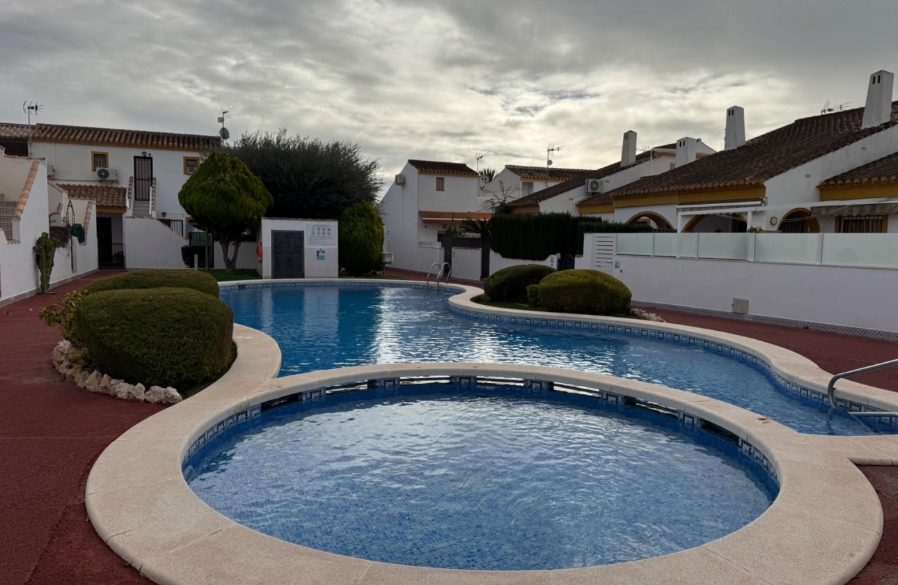 Resale - house - Pilar de la Horadada - Torre de la Horadada