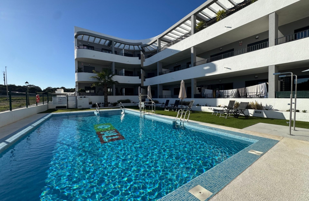 Resale - Apartment - Pilar de la Horadada - RioMar