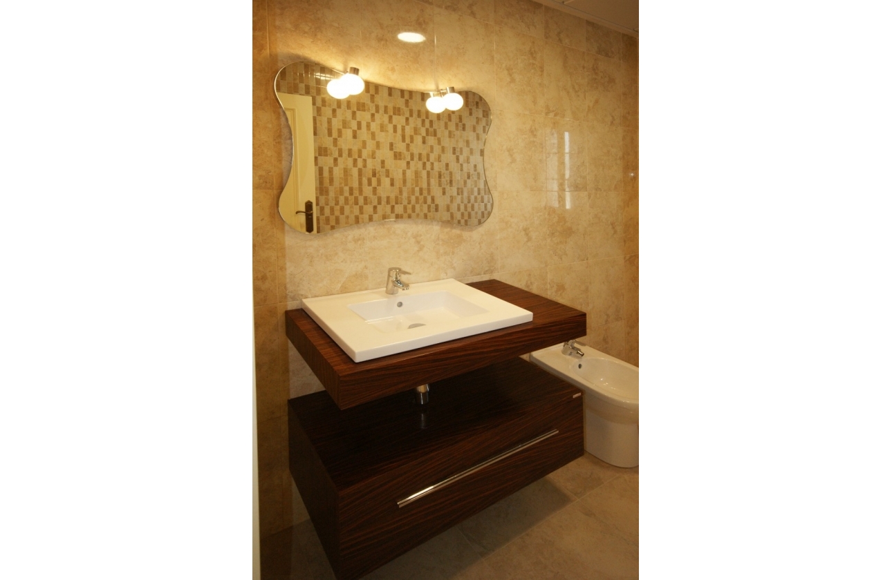 Resale - Villa - Cabo Roig - MUY CERCA DE LA PLAYA