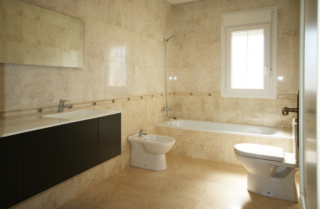 Resale - Villa - Cabo Roig - MUY CERCA DE LA PLAYA