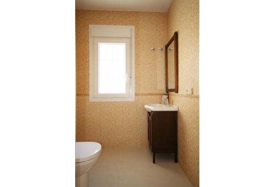 Resale - Villa - Cabo Roig - MUY CERCA DE LA PLAYA