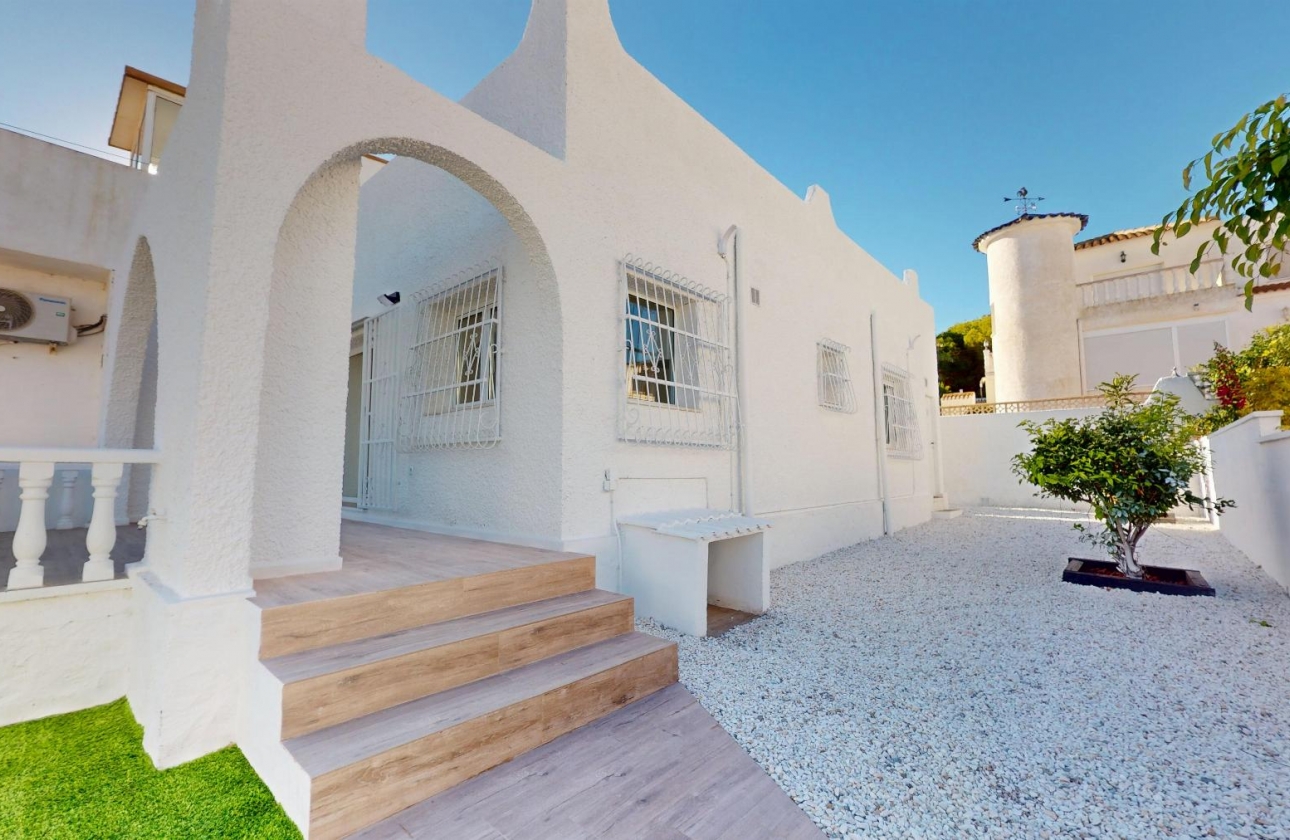 Resale - Bungalow - Orihuela Costa - Blue Lagoon