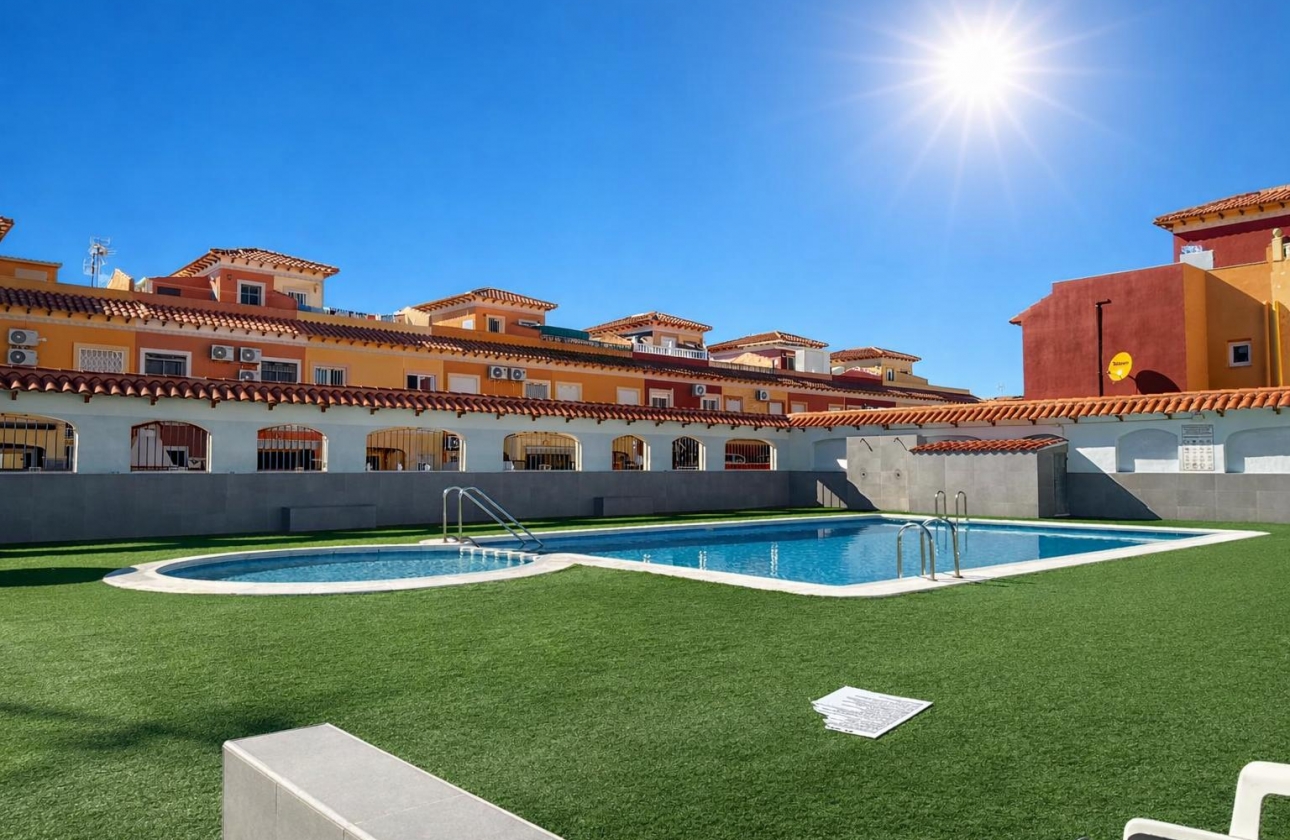 Resale - Bungalow - Torrevieja - Torretas