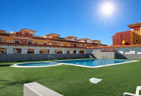 Resale - Bungalow - Torrevieja - Torretas
