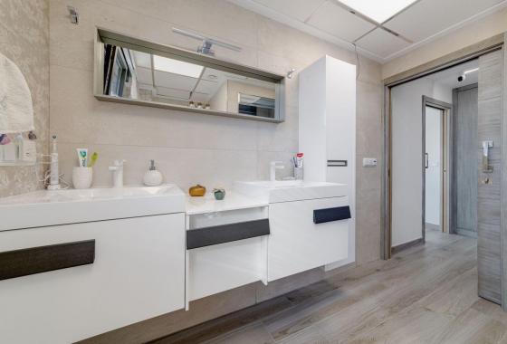 Resale - Villa - Torrevieja - Los Balcones