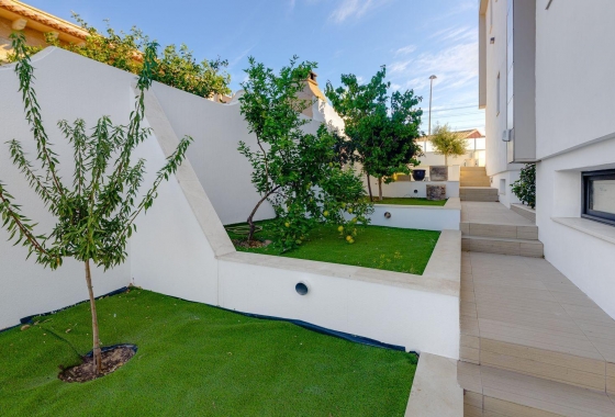 Resale - Villa - Torrevieja - Los Balcones