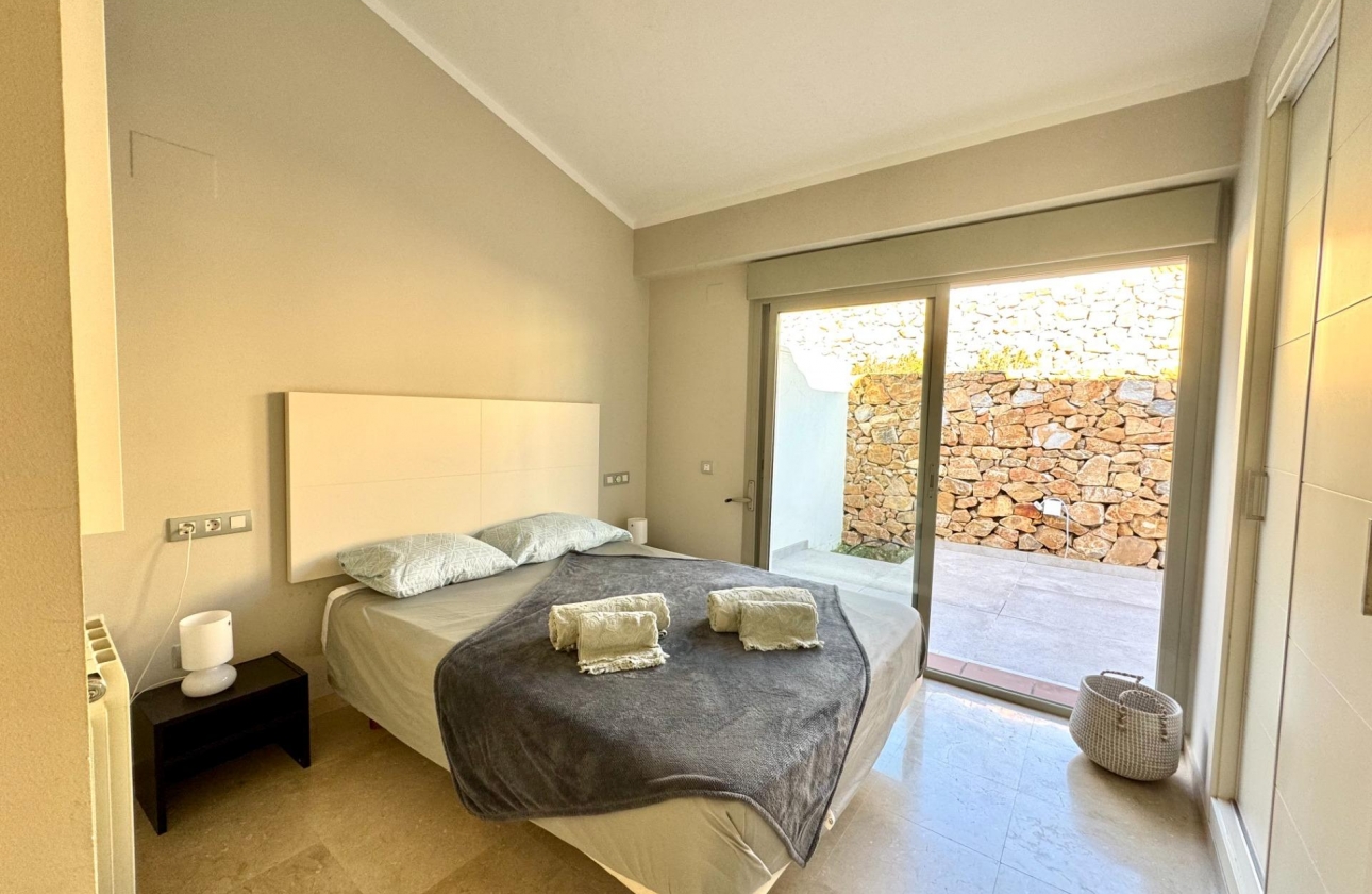 Resale - Villa - Orihuela - Las Colinas Golf