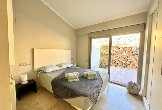 Resale - Villa - Orihuela - Las Colinas Golf