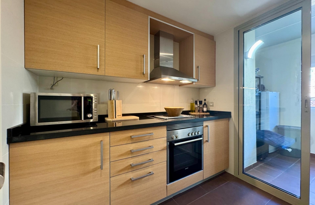 Resale - Villa - Orihuela - Las Colinas Golf