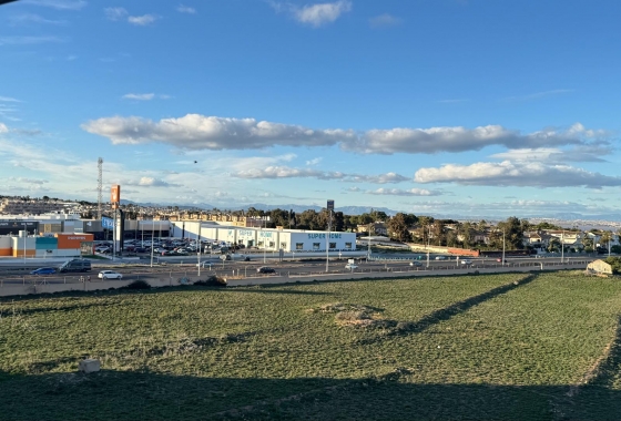 Resale - Apartment - Torrevieja - Punta prima