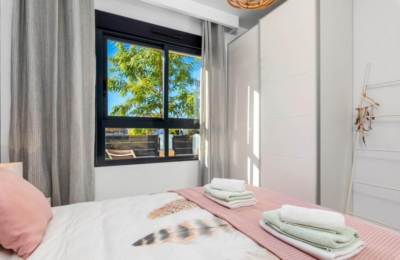 Resale - Apartment - Pilar de la Horadada - Pueblo Latino