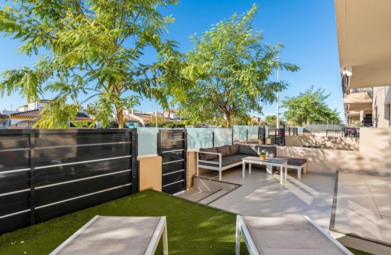 Resale - Apartment - Pilar de la Horadada - Pueblo Latino