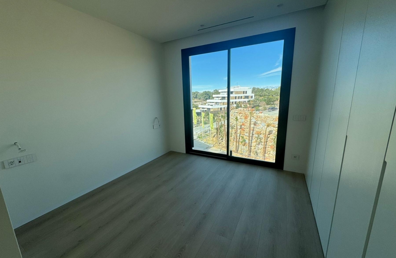 Resale - Apartment - Orihuela Costa - Las Colinas Golf