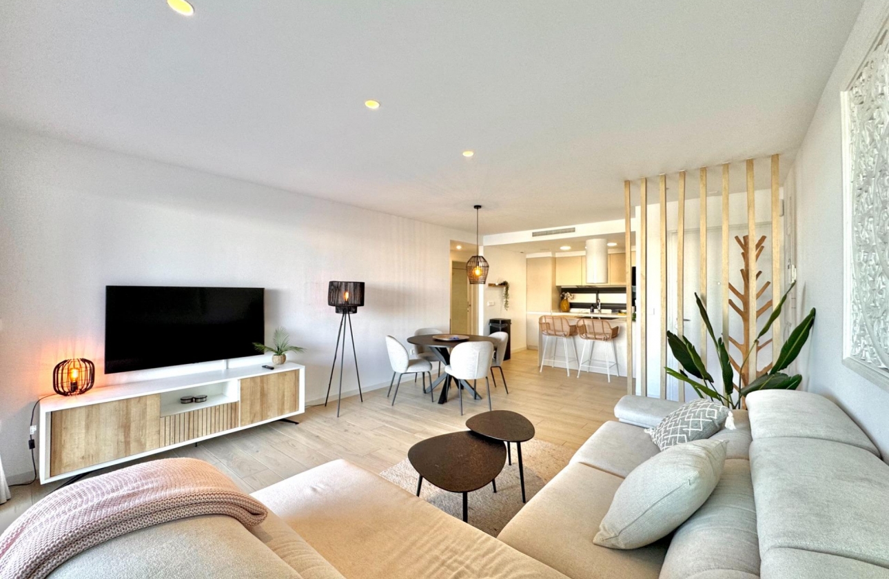 Resale - Apartment - Los Alcázares - Dolores de Pacheco-Santa Rosalía