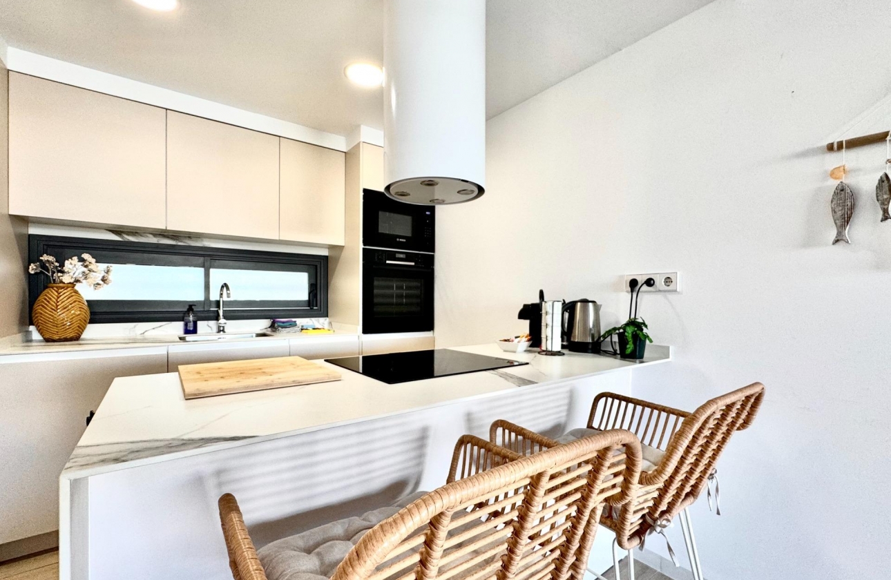 Resale - Apartment - Los Alcázares - Dolores de Pacheco-Santa Rosalía