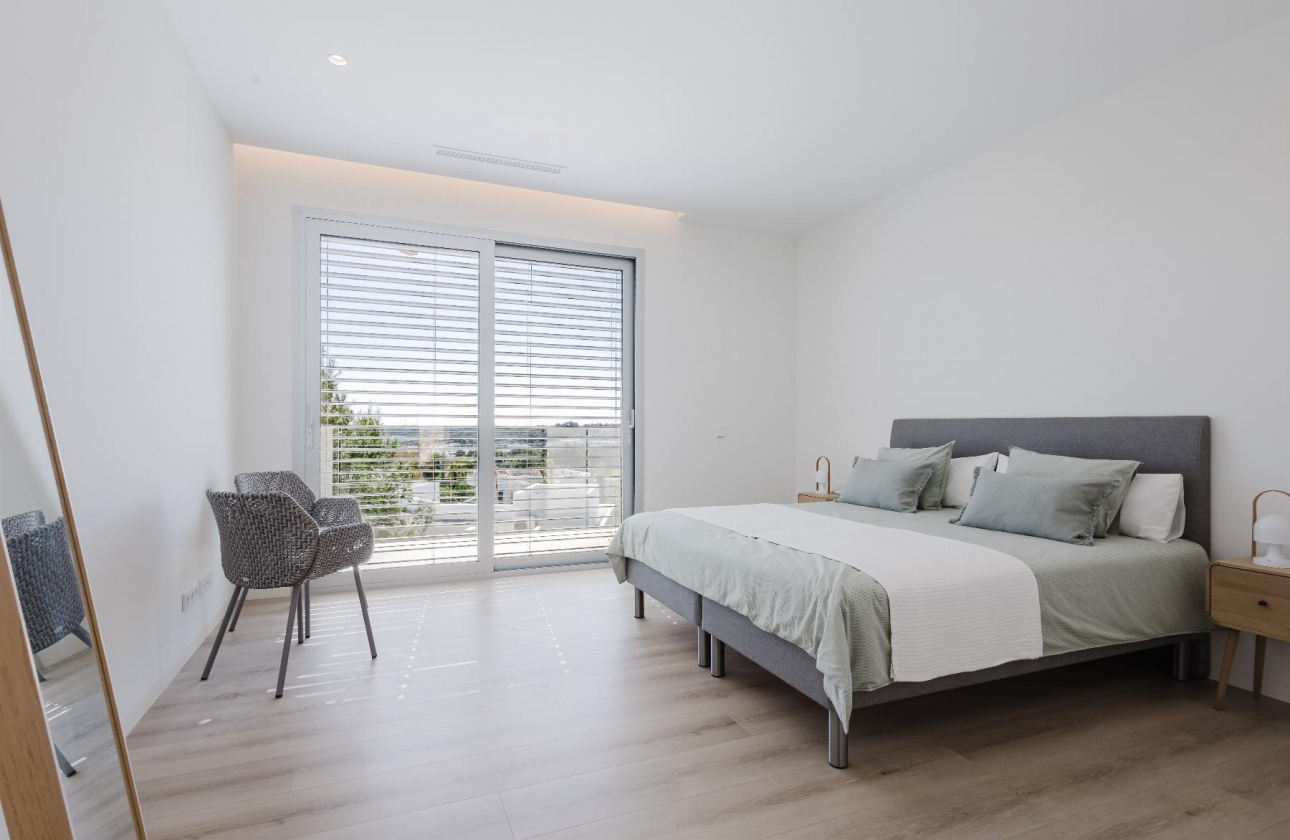 Resale - Villa - Orihuela Costa - Las Colinas Golf