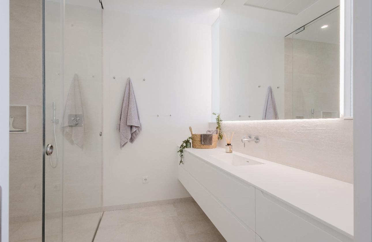 Resale - Villa - Orihuela Costa - Las Colinas Golf