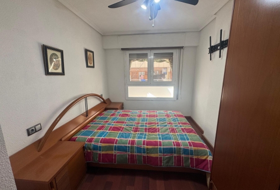 Resale - Apartment - Torrevieja - Playa del Acequión