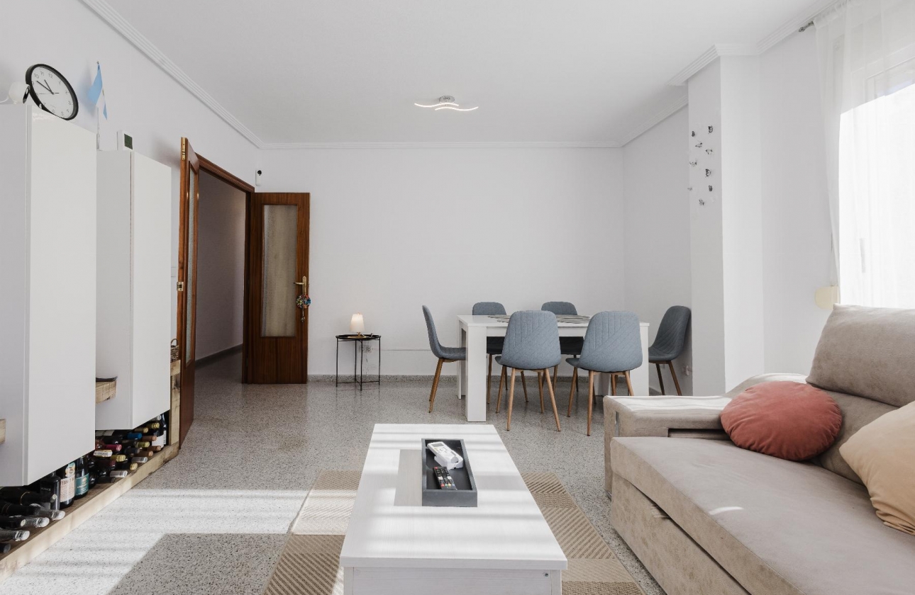 Wiederverkauf - Wohnung - San Miguel de Salinas