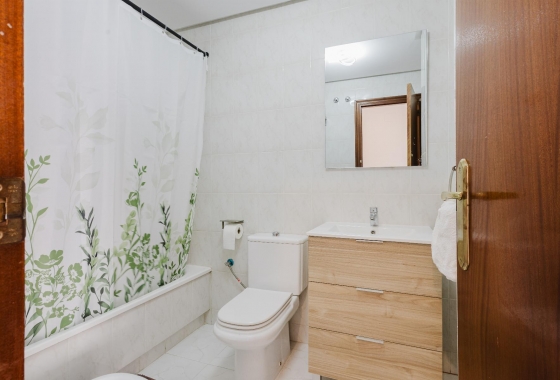 Wiederverkauf - Wohnung - San Miguel de Salinas